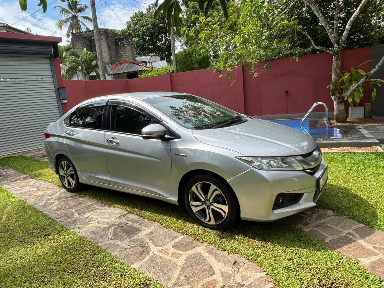Honda Grace EX Package 2016