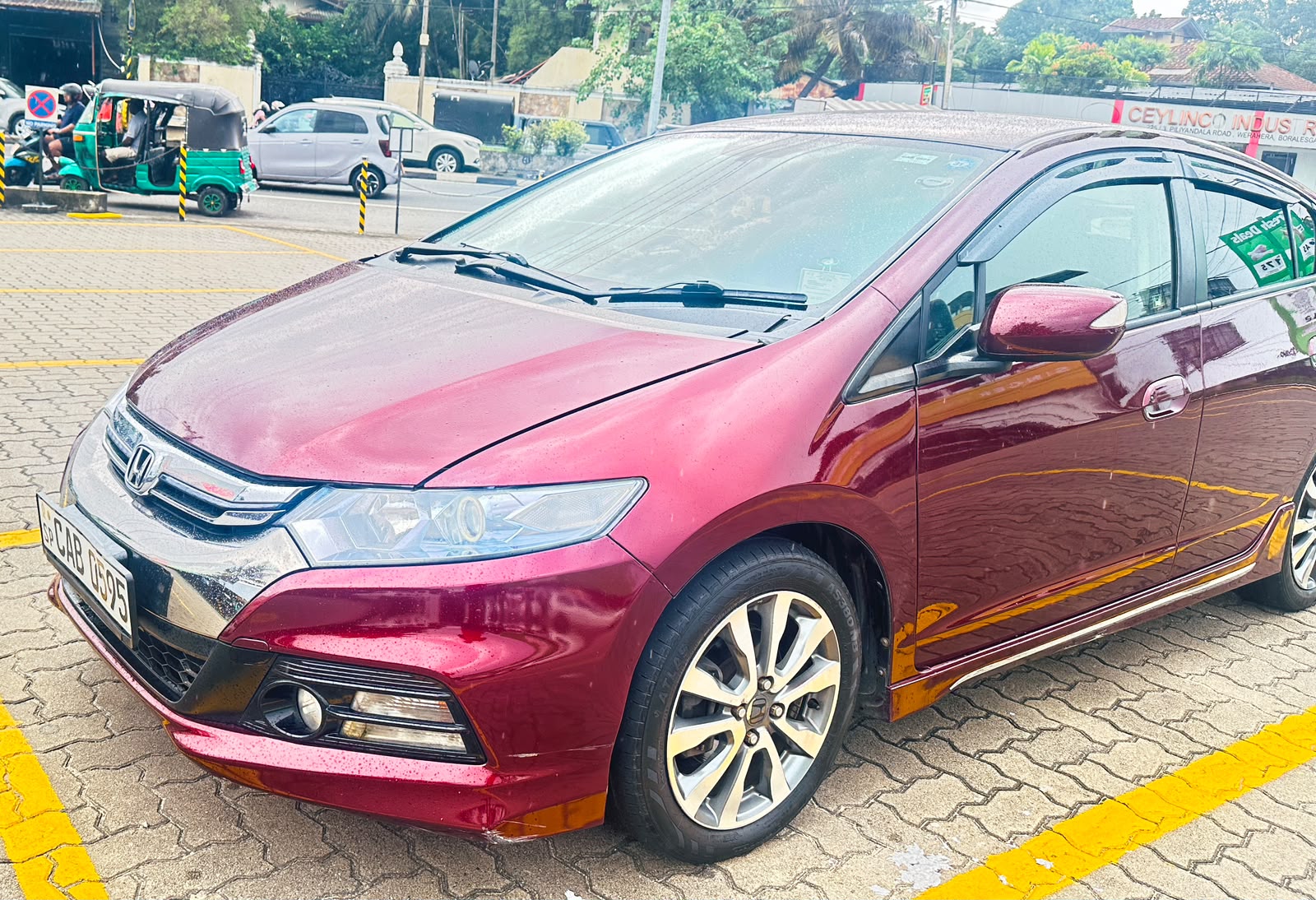 Honda Insight ZE3 2012