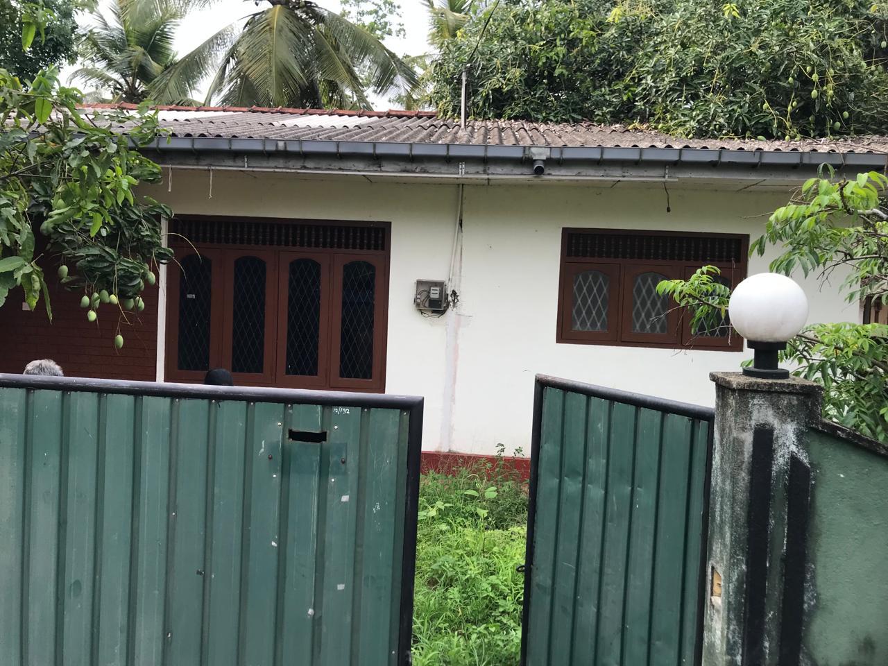 Fully Equipped House With On 10 Perch Land For Sale In Bandaragama