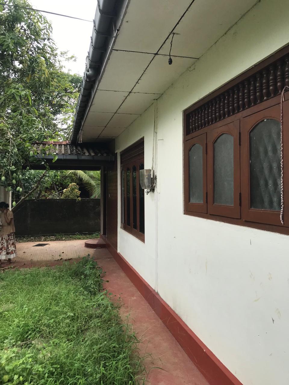 Fully Equipped House With On 10 Perch Land For Sale In Bandaragama