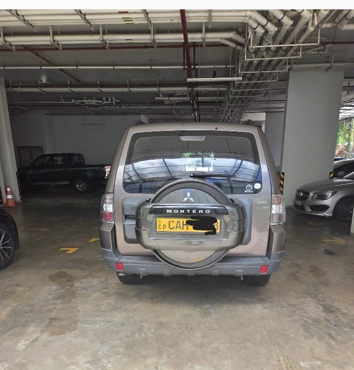 Mitsubishi Montero 2015