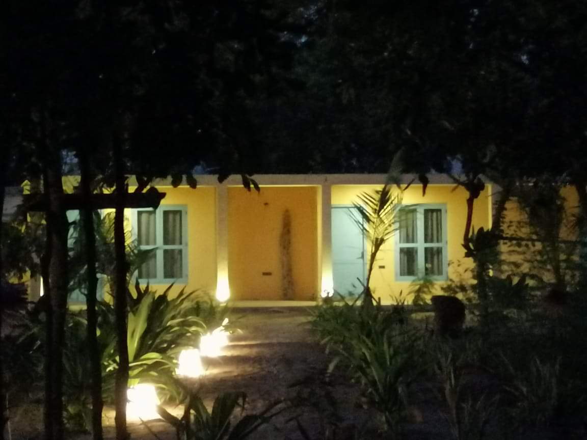 Hotel For Sale – Near Whiskey Point With Beach In Arugam Bay
