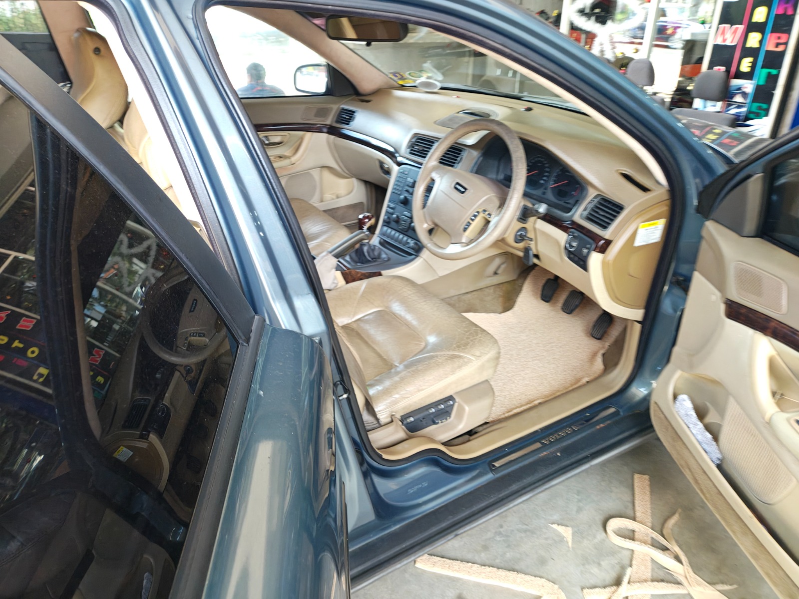 Volvo S80 2001