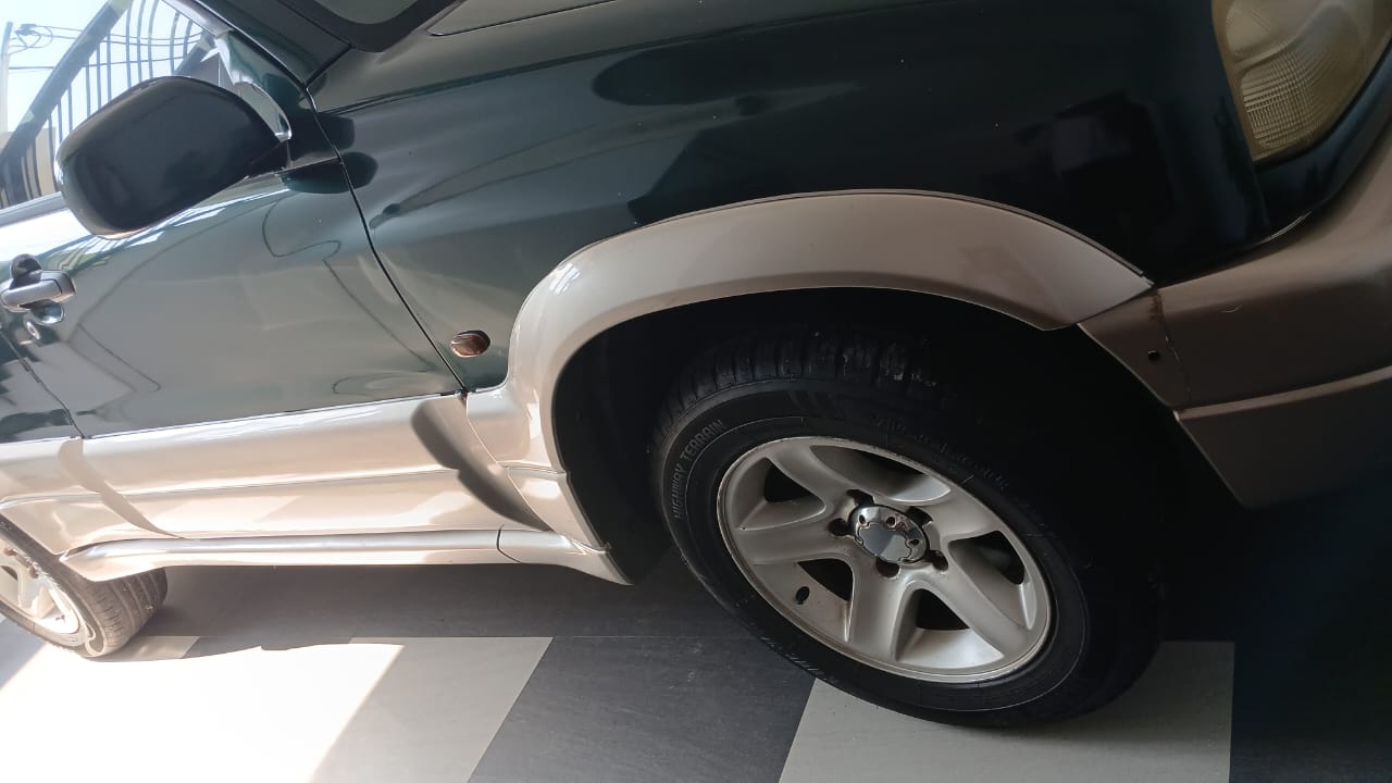 Suzuki Grand Vitara 2000