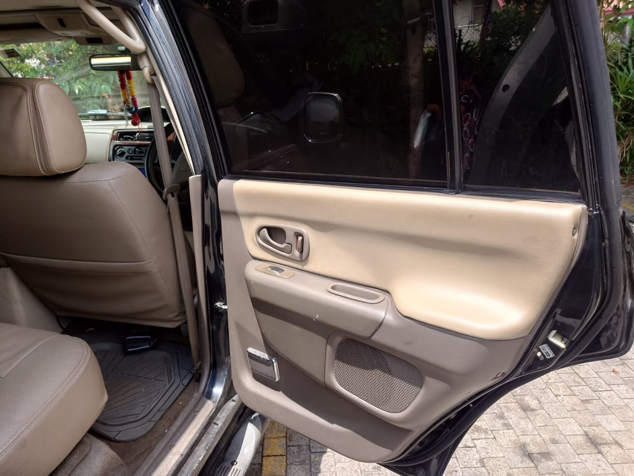 Mitsubishi Montero 2006