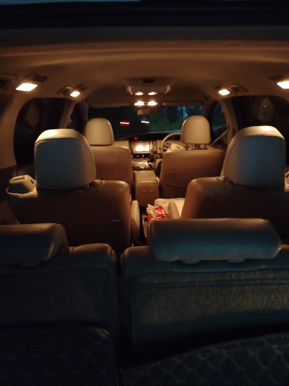 Toyota Estima 2009