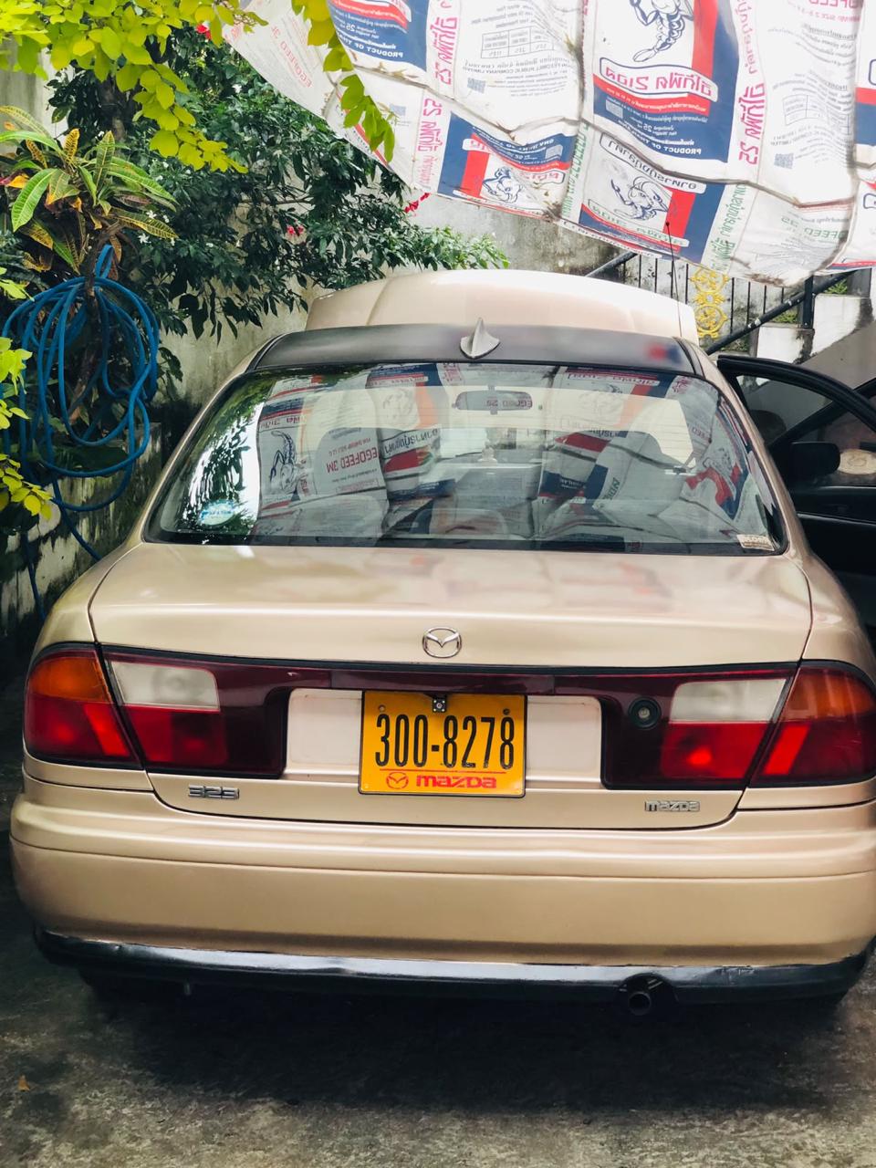 Mazda Familia 1998