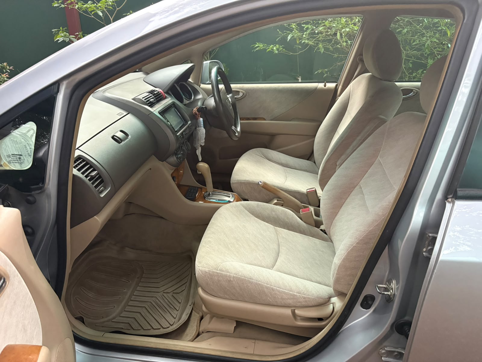 Honda Fit Aria 2005