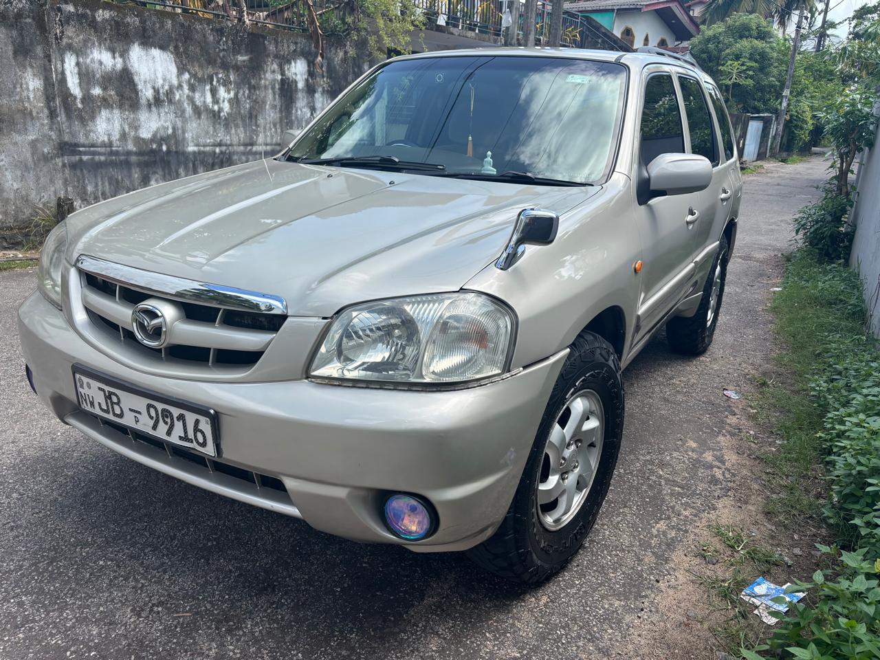 Mazda Tribute 2003