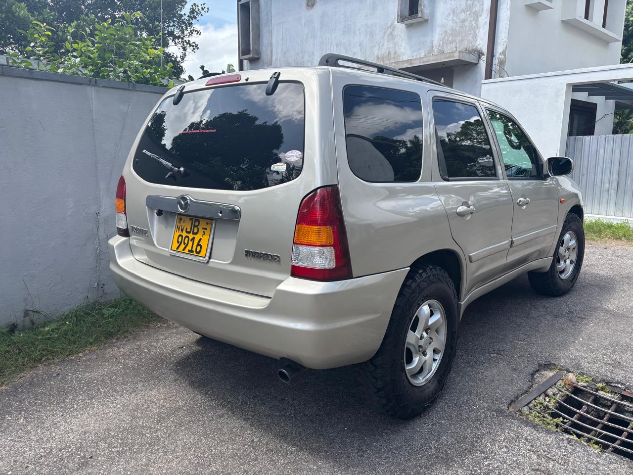Mazda Tribute 2003