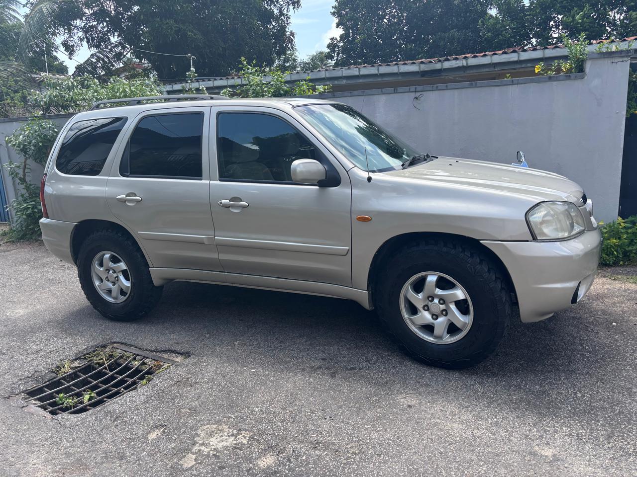Mazda Tribute 2003
