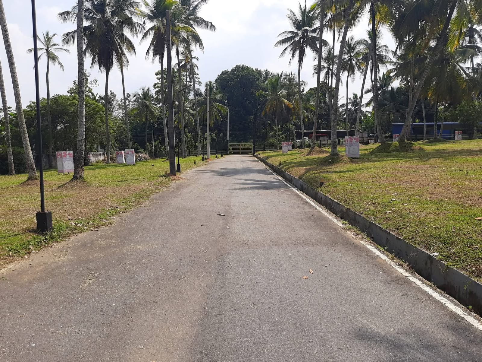 Valuable Land For Sale Near Homagama Police