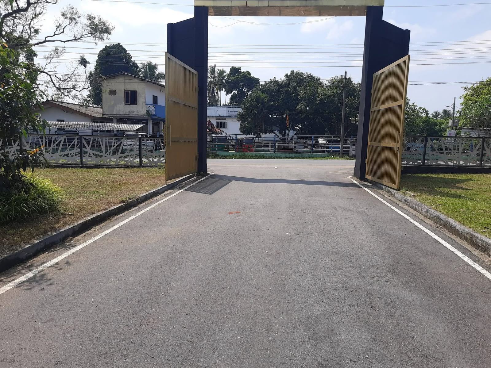 Valuable Land For Sale Near Homagama Police